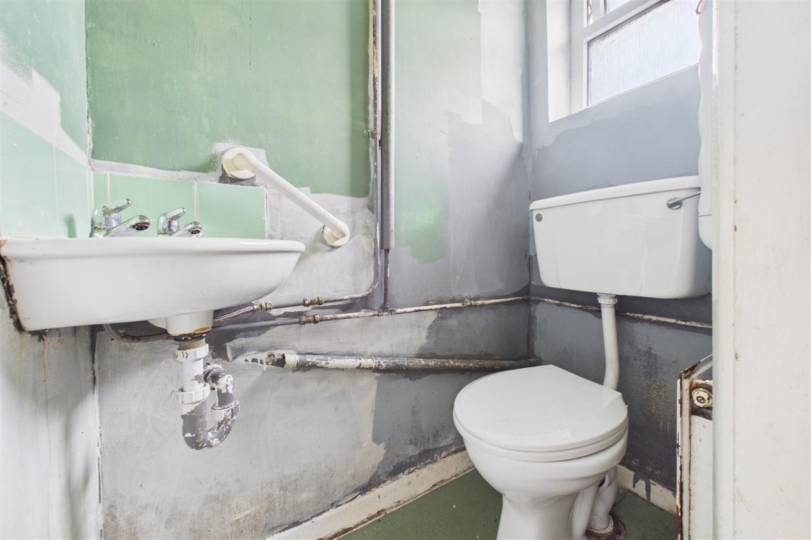 Images for 2 x HOUSES | 0.4 ACRE PLOT | GL12