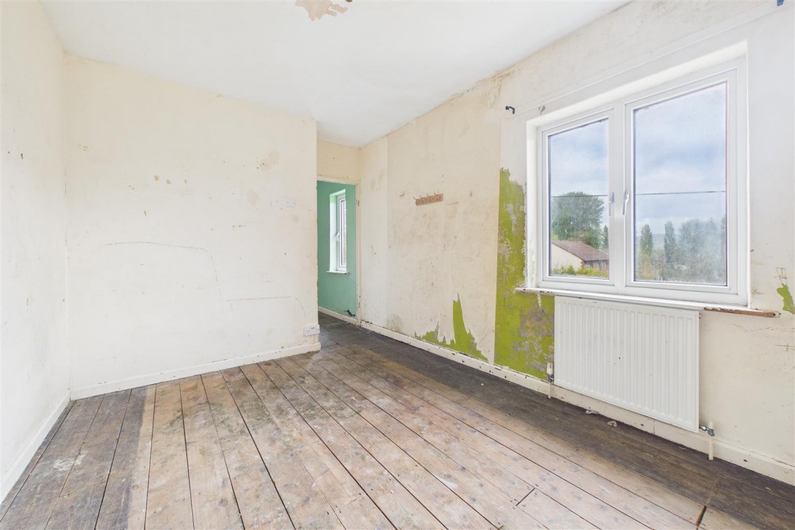 Images for 2 x HOUSES | 0.4 ACRE PLOT | GL12