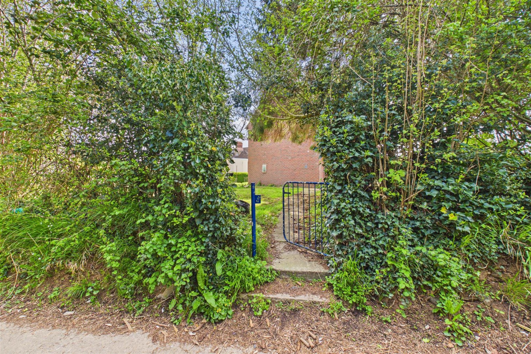 Images for 2 x HOUSES | 0.4 ACRE PLOT | GL12