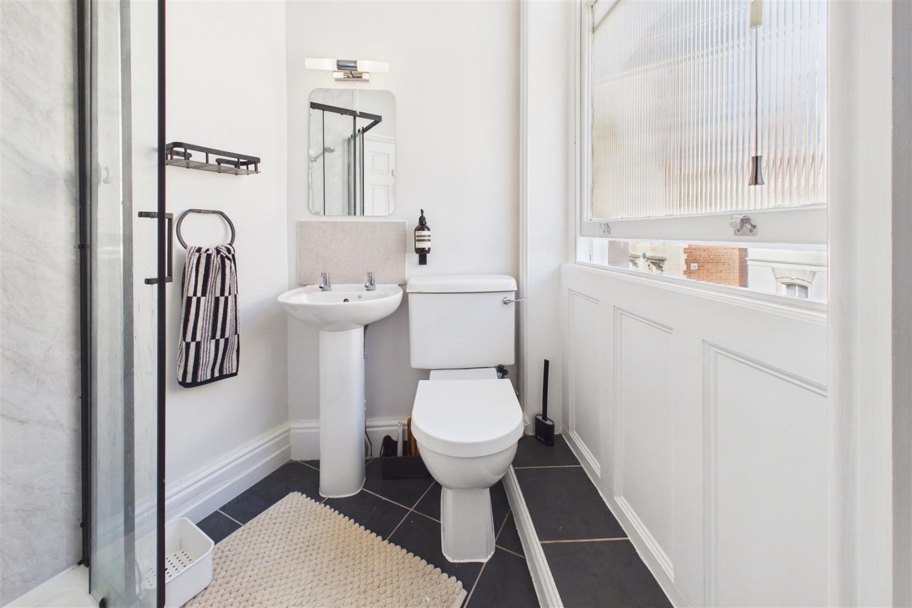 Images for FREEHOLD BLOCK OF 3 FLATS | GL1