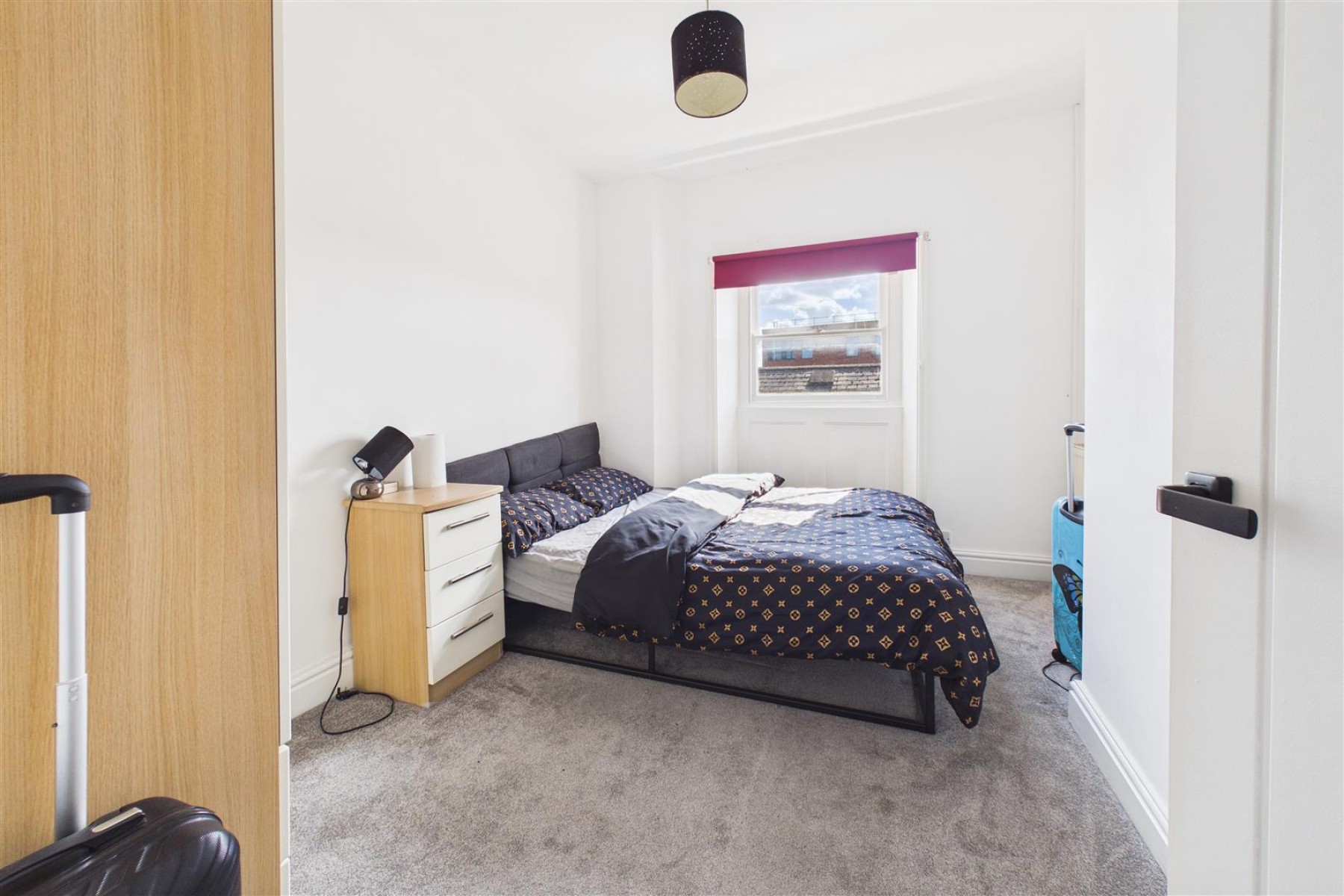 Images for FREEHOLD BLOCK OF 3 FLATS | GL1