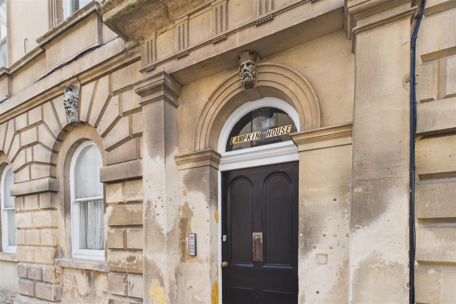 Images for FREEHOLD BLOCK OF 3 FLATS | GL1