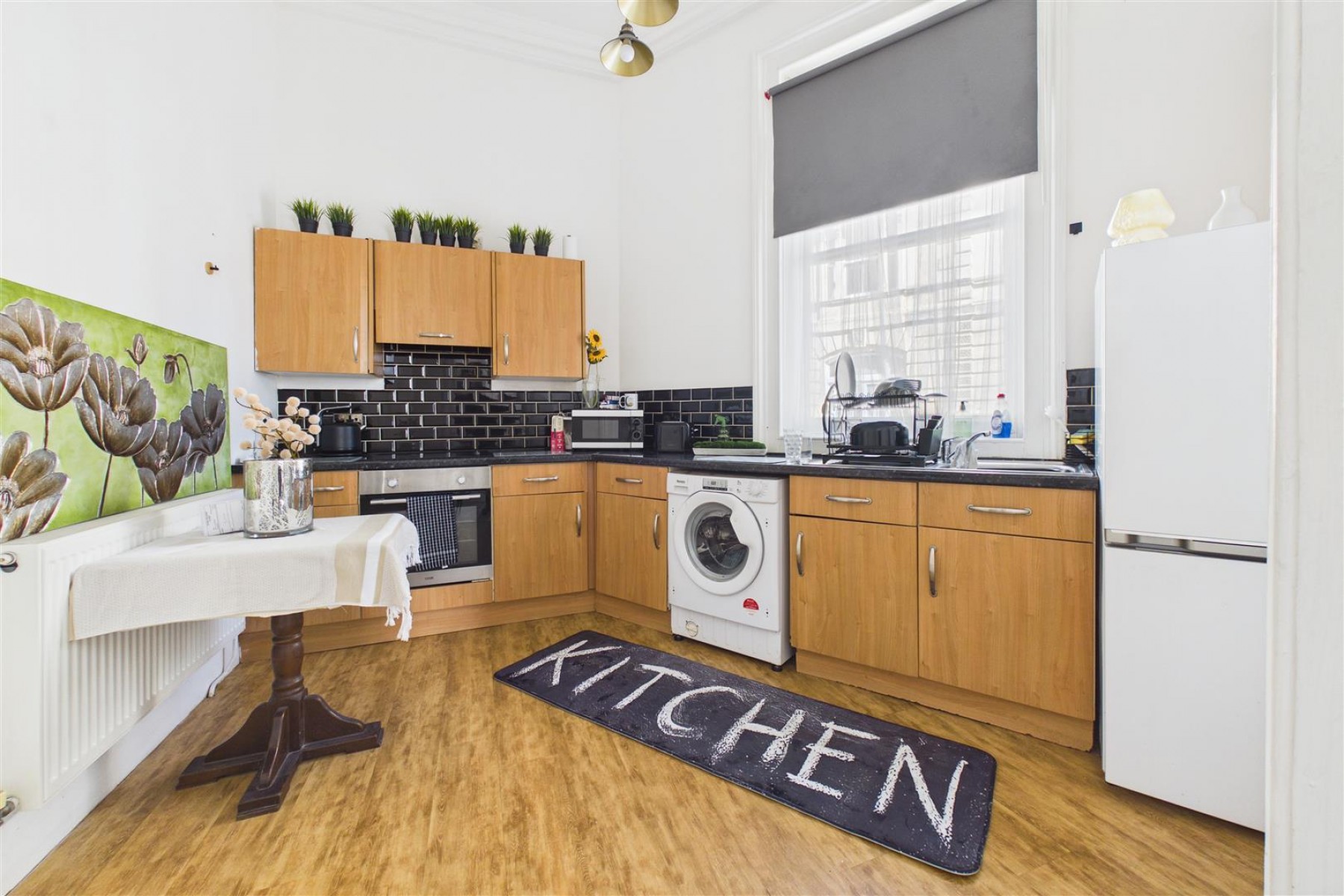 Images for FREEHOLD BLOCK OF 3 FLATS | GL1