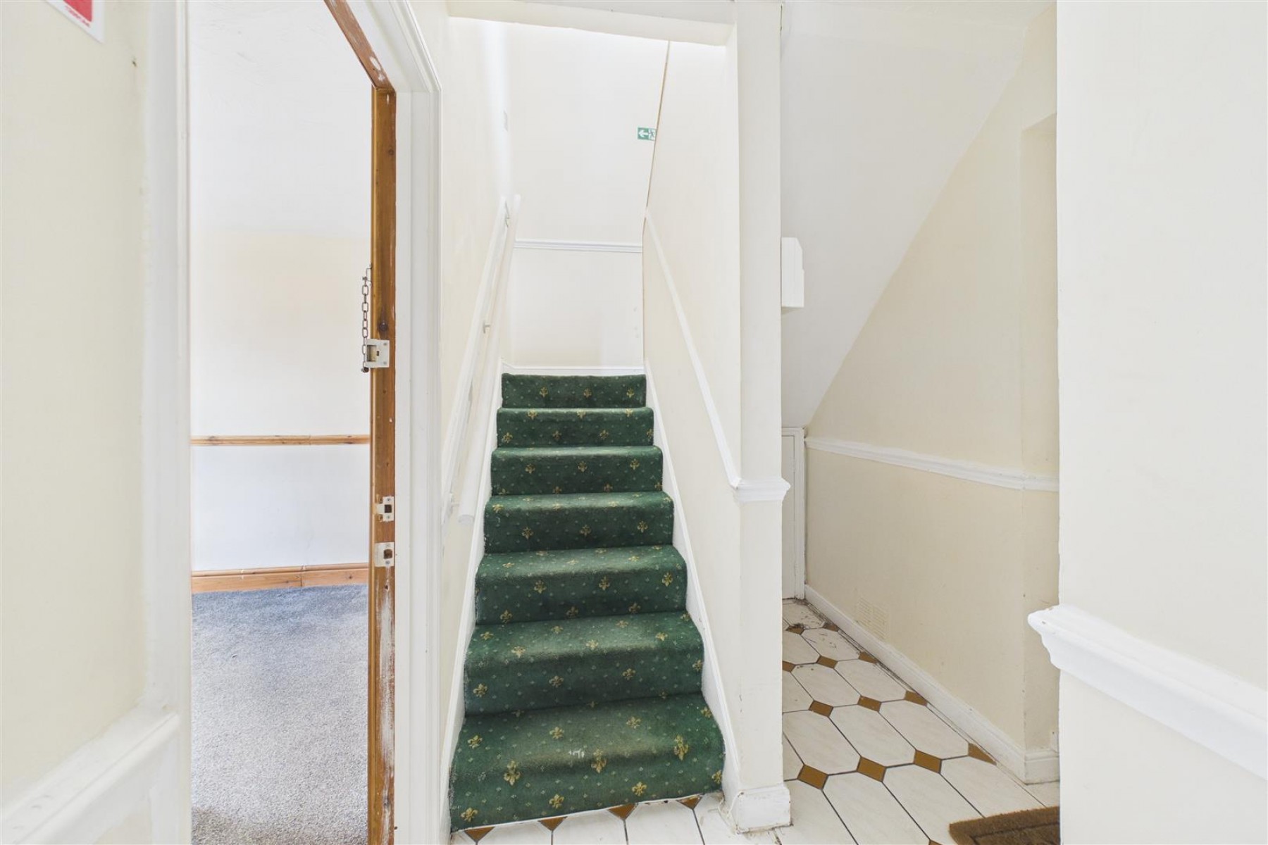 Images for HMO / FAMILY HOME | COMBE DOWN