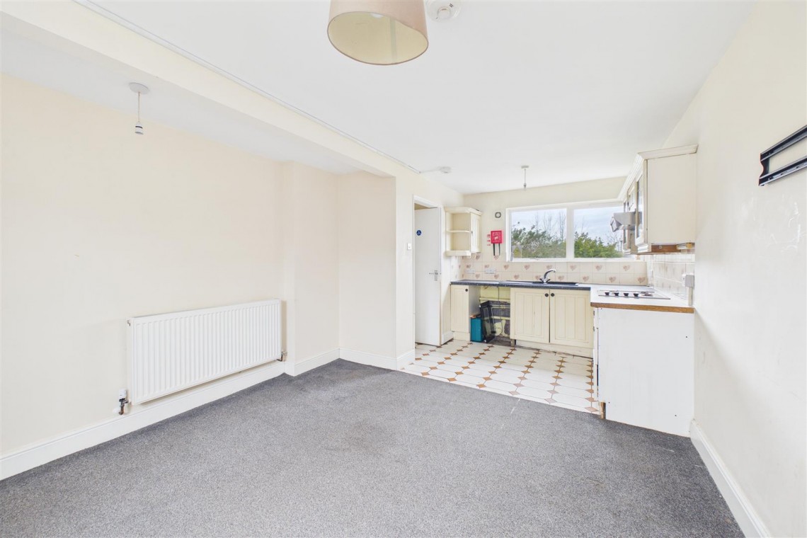 Images for HMO / FAMILY HOME | COMBE DOWN
