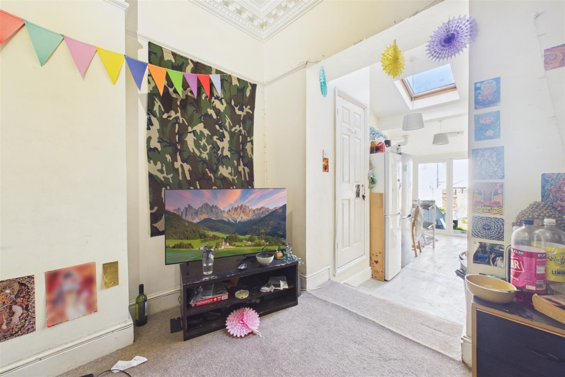Images for 8 BED HMO | £72K PA | HORFIELD