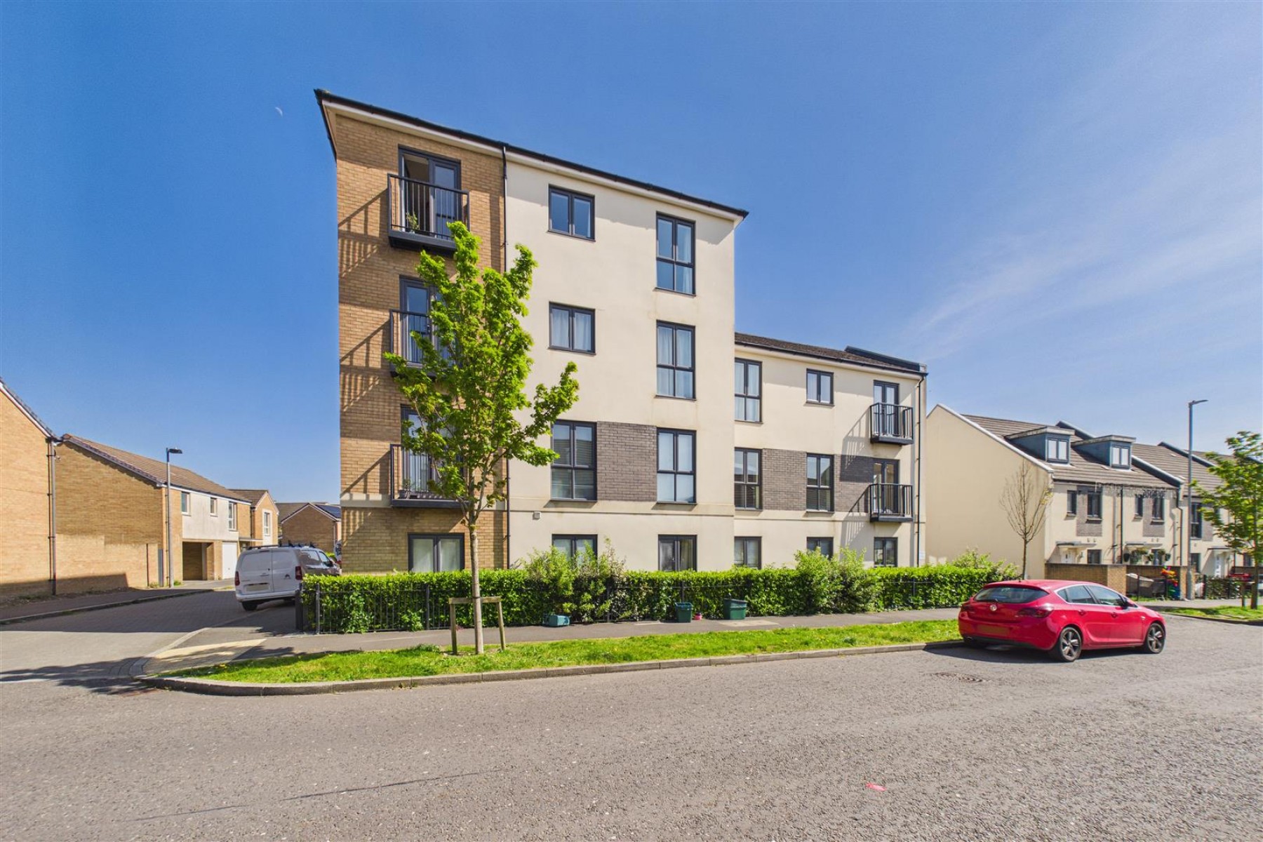 Images for 2 BED / 2 BATH FLAT | PATCHWAY