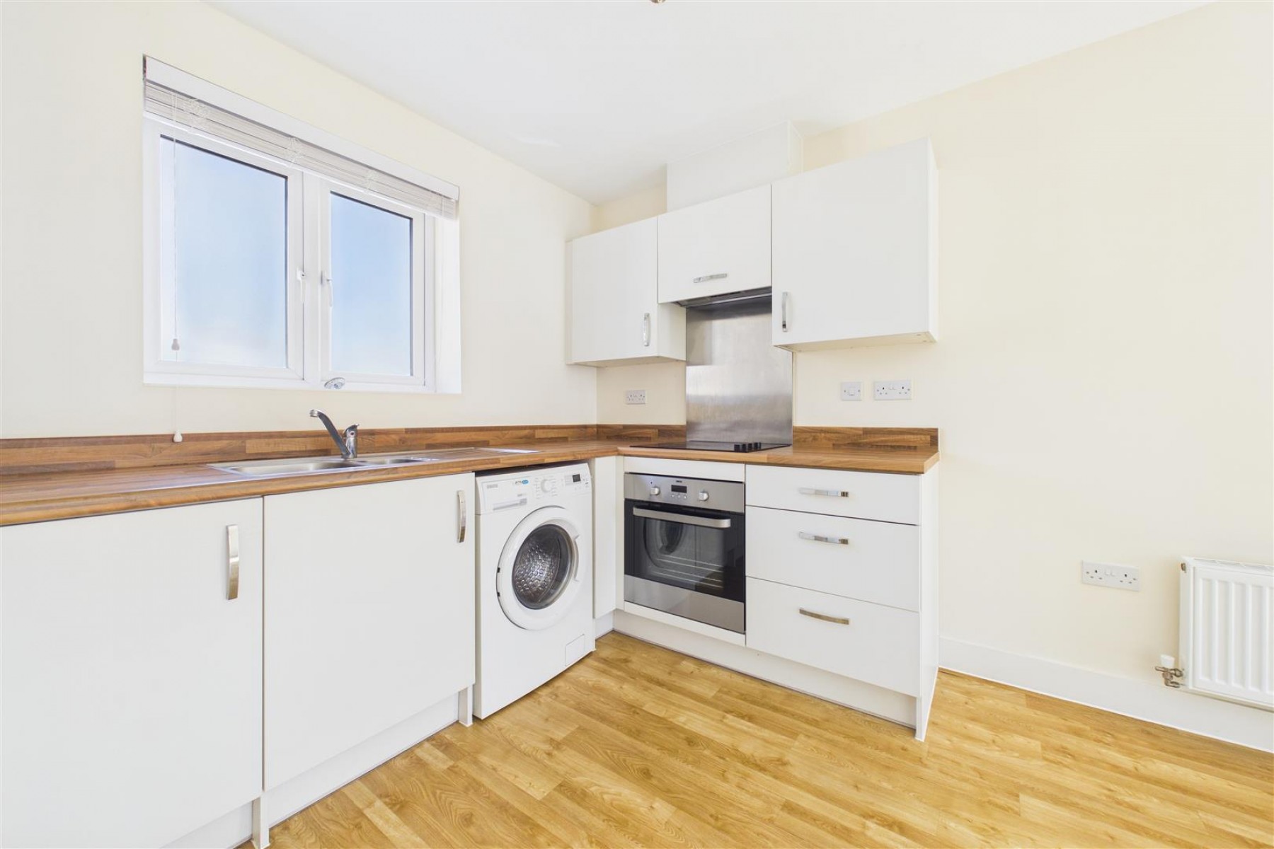 Images for 2 BED / 2 BATH FLAT | PATCHWAY