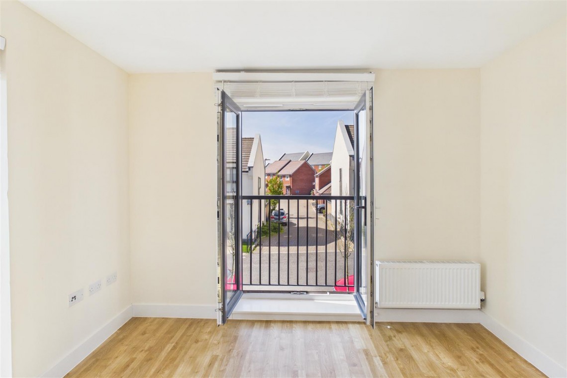 Images for 2 BED / 2 BATH FLAT | PATCHWAY