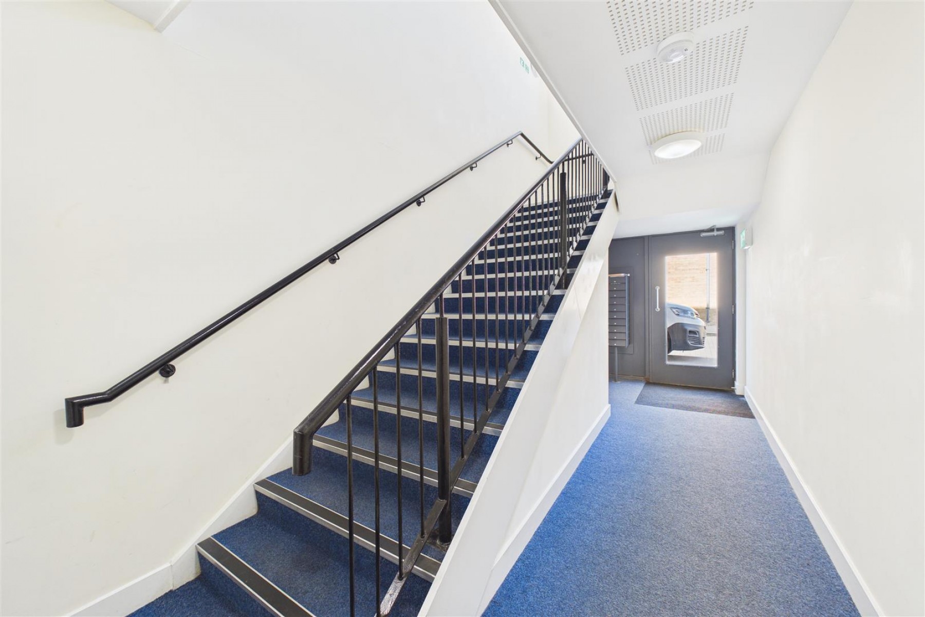 Images for 2 BED / 2 BATH FLAT | PATCHWAY