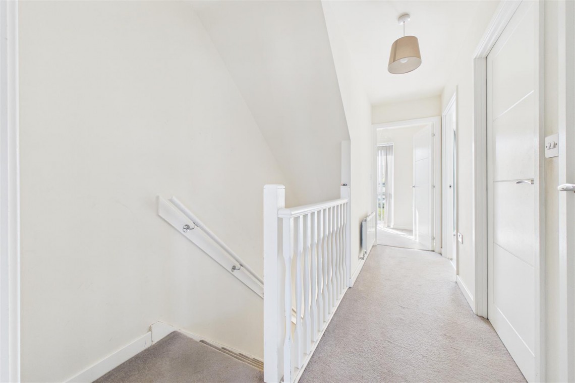 Images for MODERN TOWNHOUSE | BS13