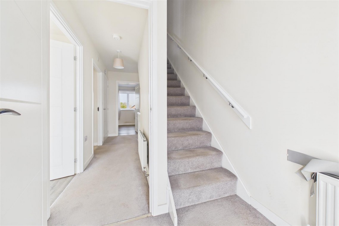 Images for MODERN TOWNHOUSE | BS13