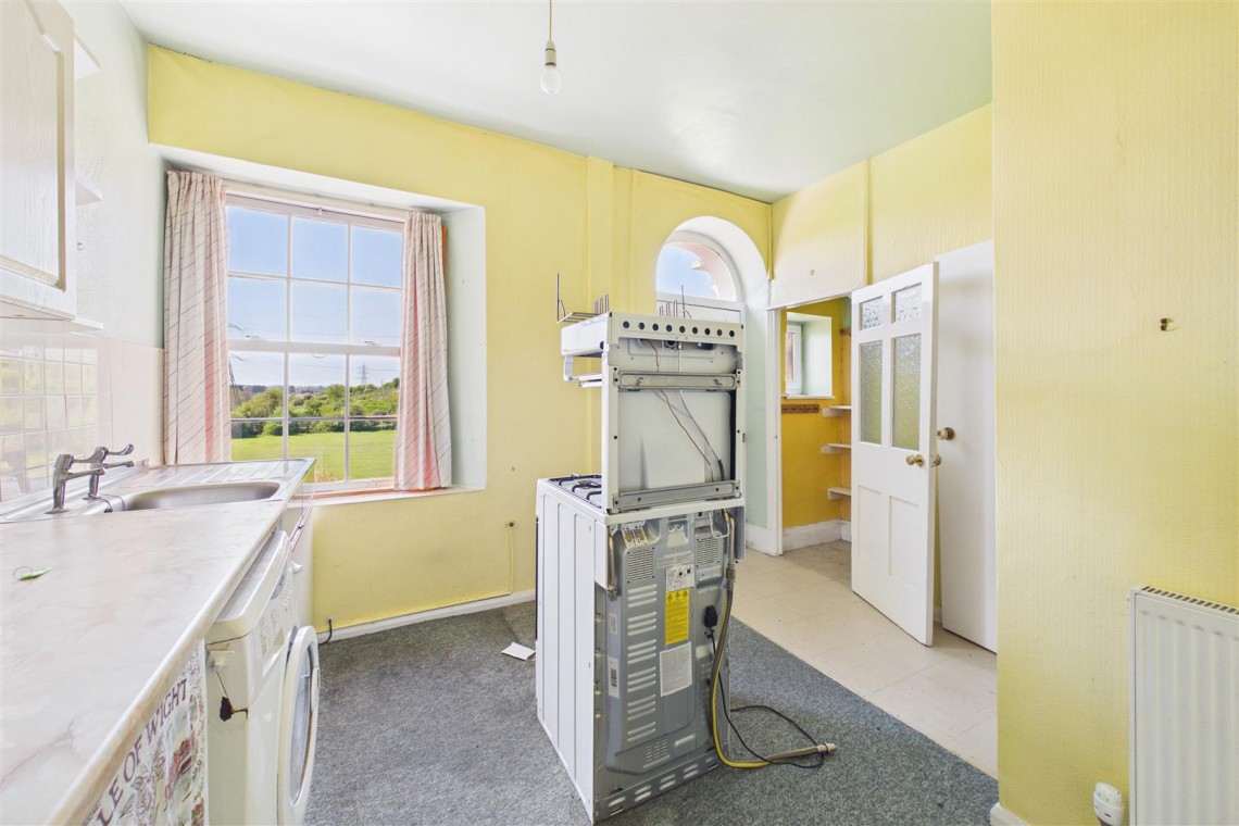 Images for 2 X HOUSES | LARGE PLOT | BS30