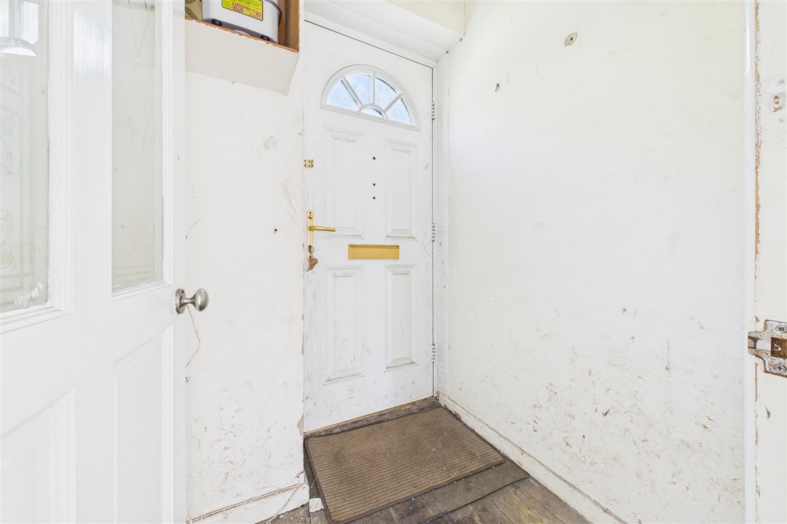 Images for 2 X HOUSES | LARGE PLOT | BS30