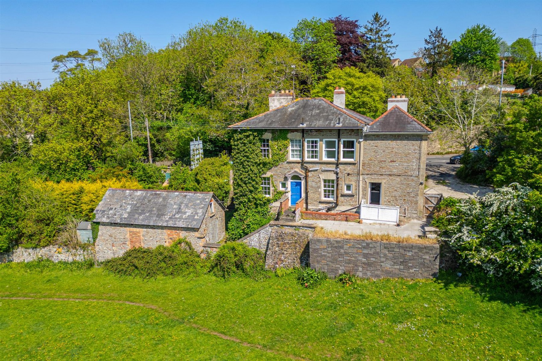 Images for 2 X HOUSES | LARGE PLOT | BS30