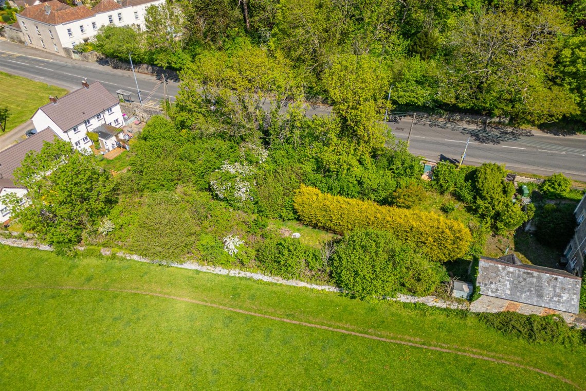 Images for 2 X HOUSES | LARGE PLOT | BS30