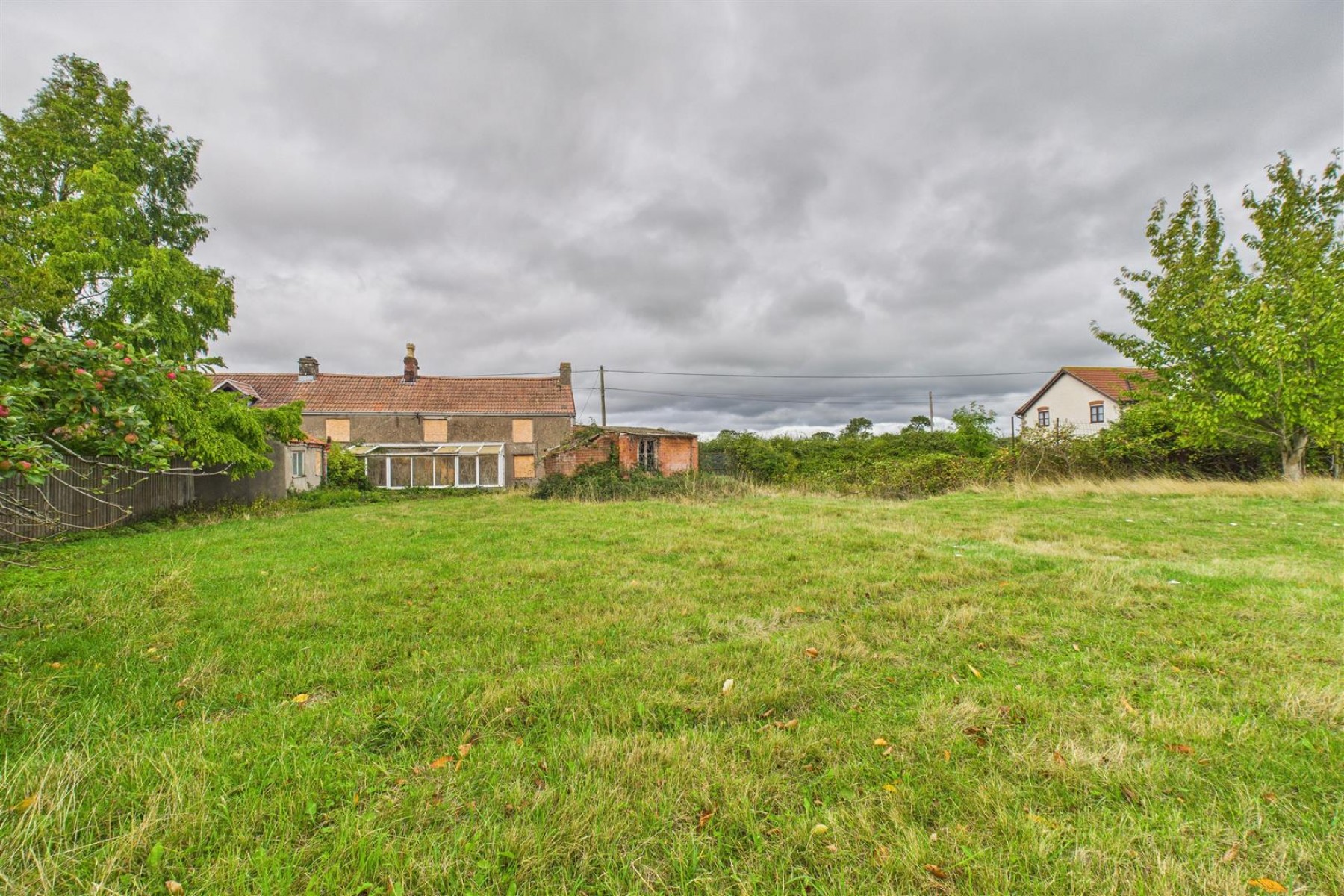 Images for FARMHOUSE + 2.36 ACRES | KENN