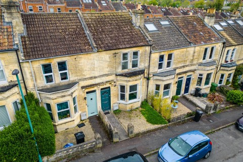 View Full Details for HMO / FAMILY HOME | BATH