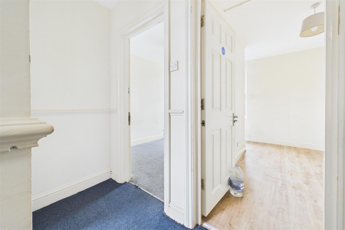Images for HMO / FAMILY HOME | BATH