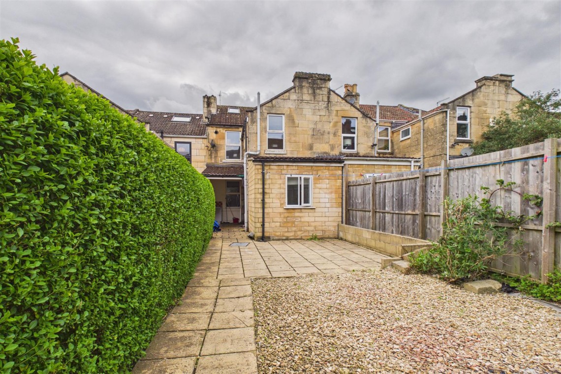 Images for HMO / FAMILY HOME | BATH