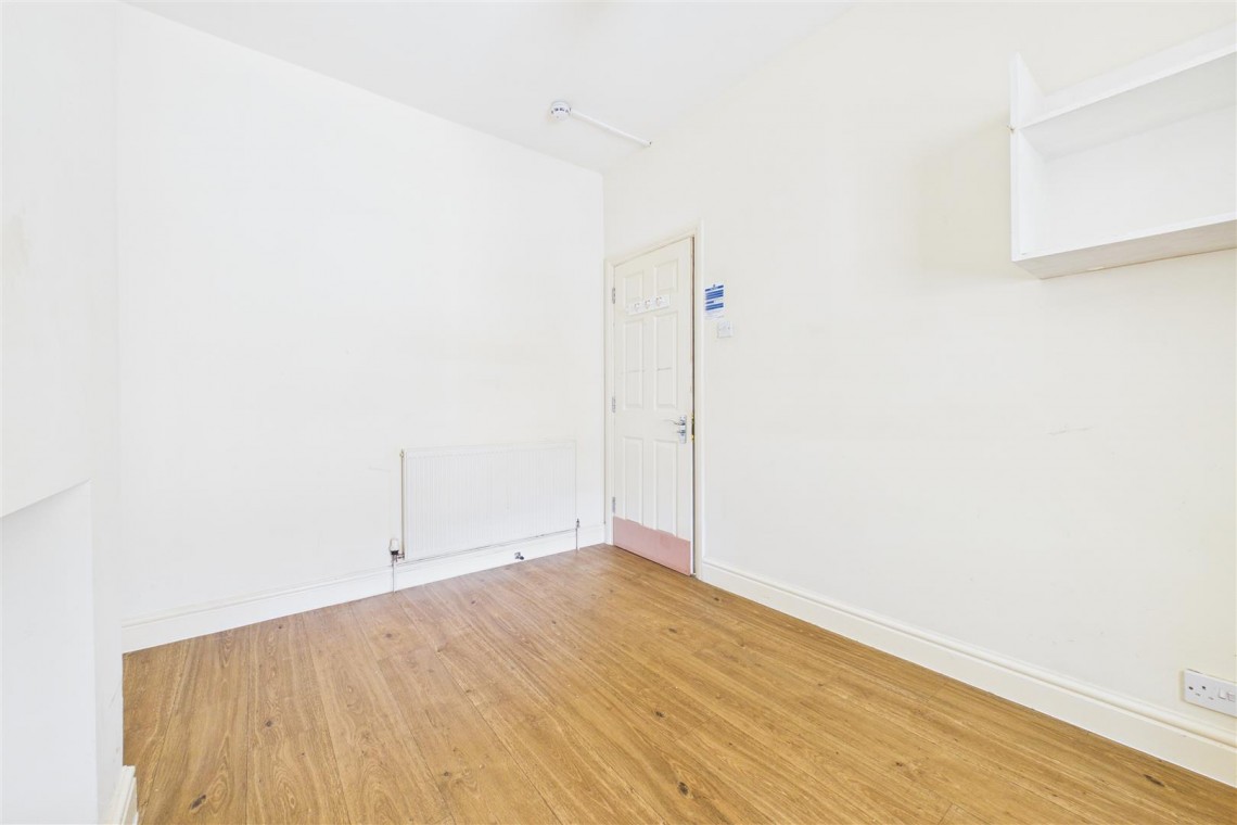Images for HMO / FAMILY HOME | BATH