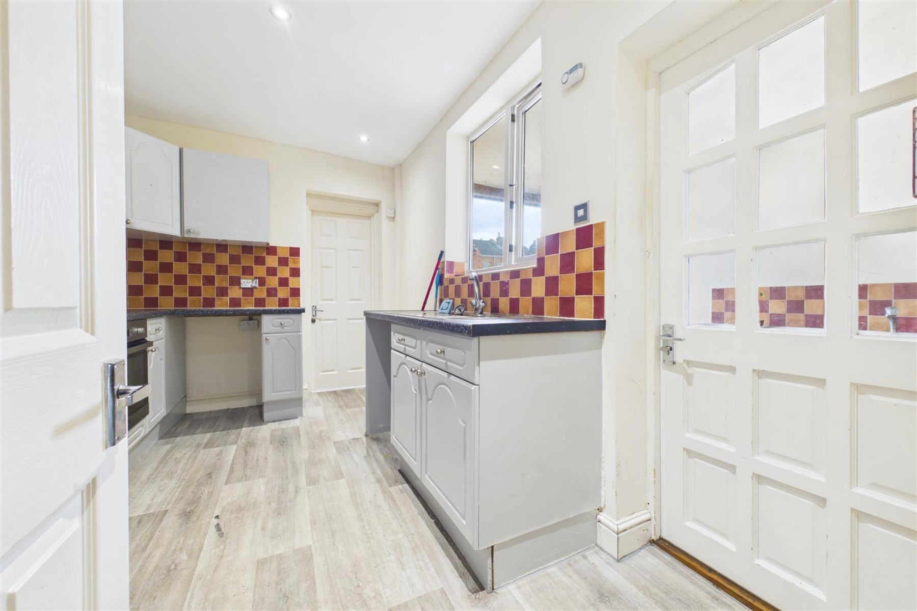 Images for HMO / FAMILY HOME | BATH