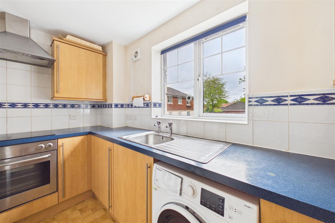 Images for Woodlands Lane, Bradley Stoke