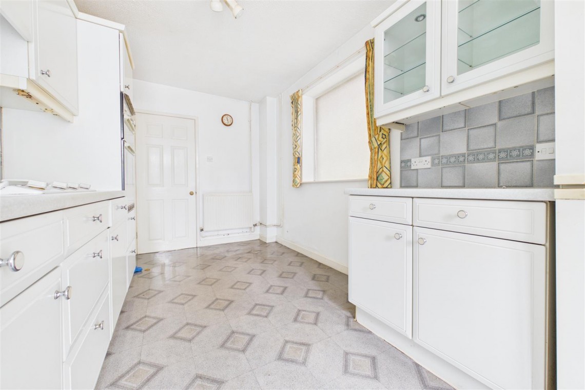 Images for HOUSE | BASIC UPDATING | CLIFTON