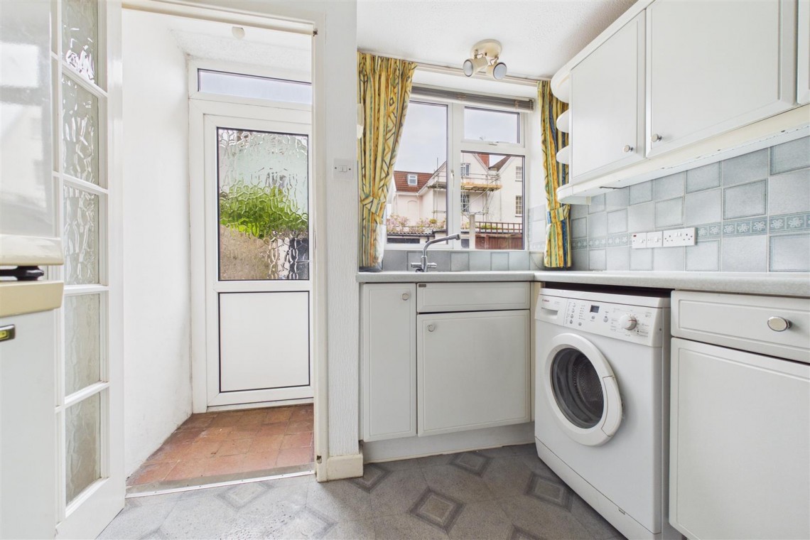 Images for HOUSE | BASIC UPDATING | CLIFTON