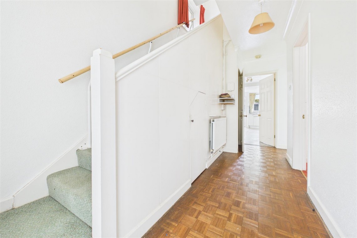 Images for HOUSE | BASIC UPDATING | CLIFTON