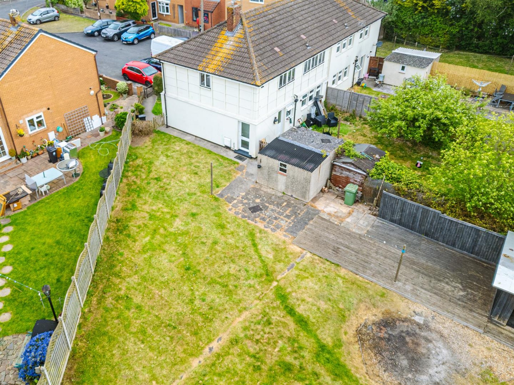 Images for FLAT + LARGE GARDEN | CASH BUYERS ONLY