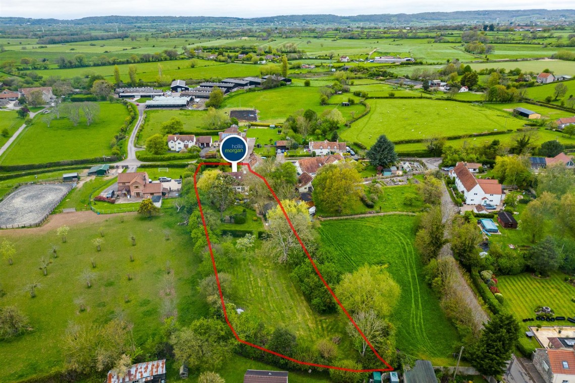 Images for HOUSE WITH POTENTIAL | BS49