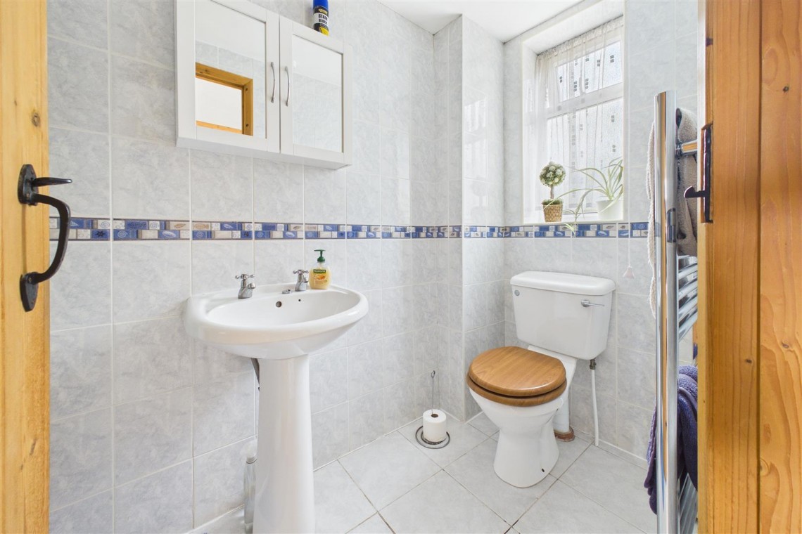 Images for HOUSE WITH POTENTIAL | BS49