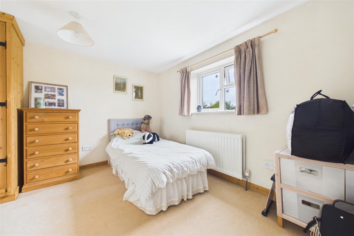 Images for HOUSE WITH POTENTIAL | BS49
