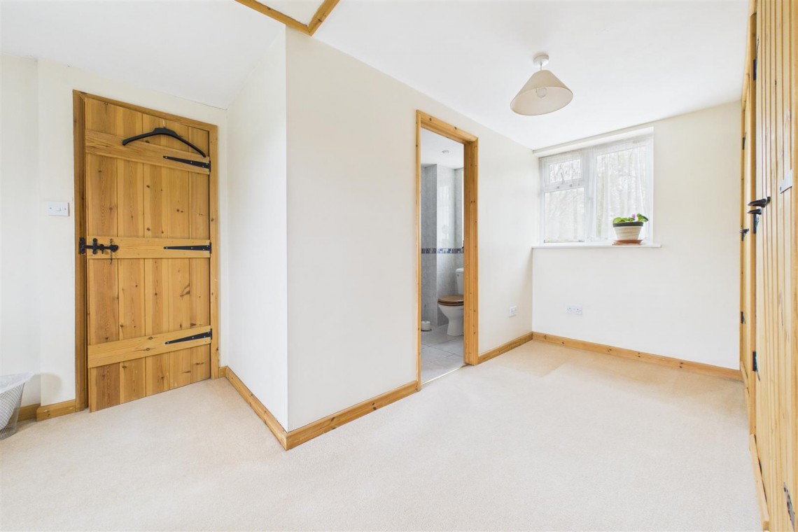 Images for HOUSE WITH POTENTIAL | BS49
