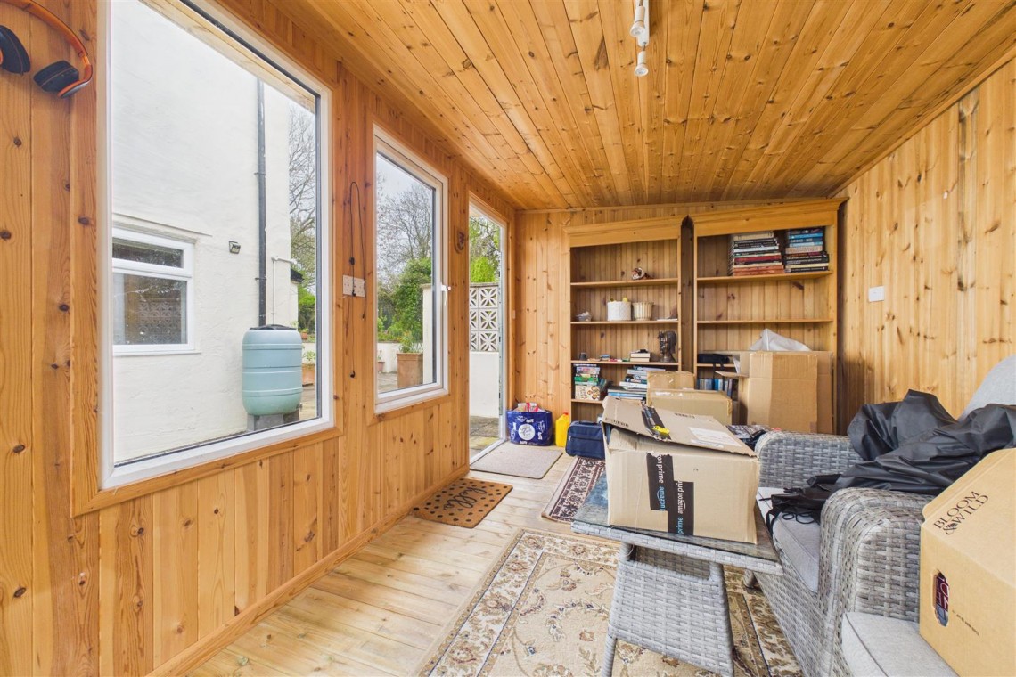 Images for HOUSE WITH POTENTIAL | BS49