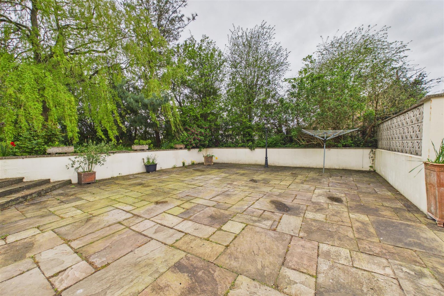 Images for HOUSE WITH POTENTIAL | BS49