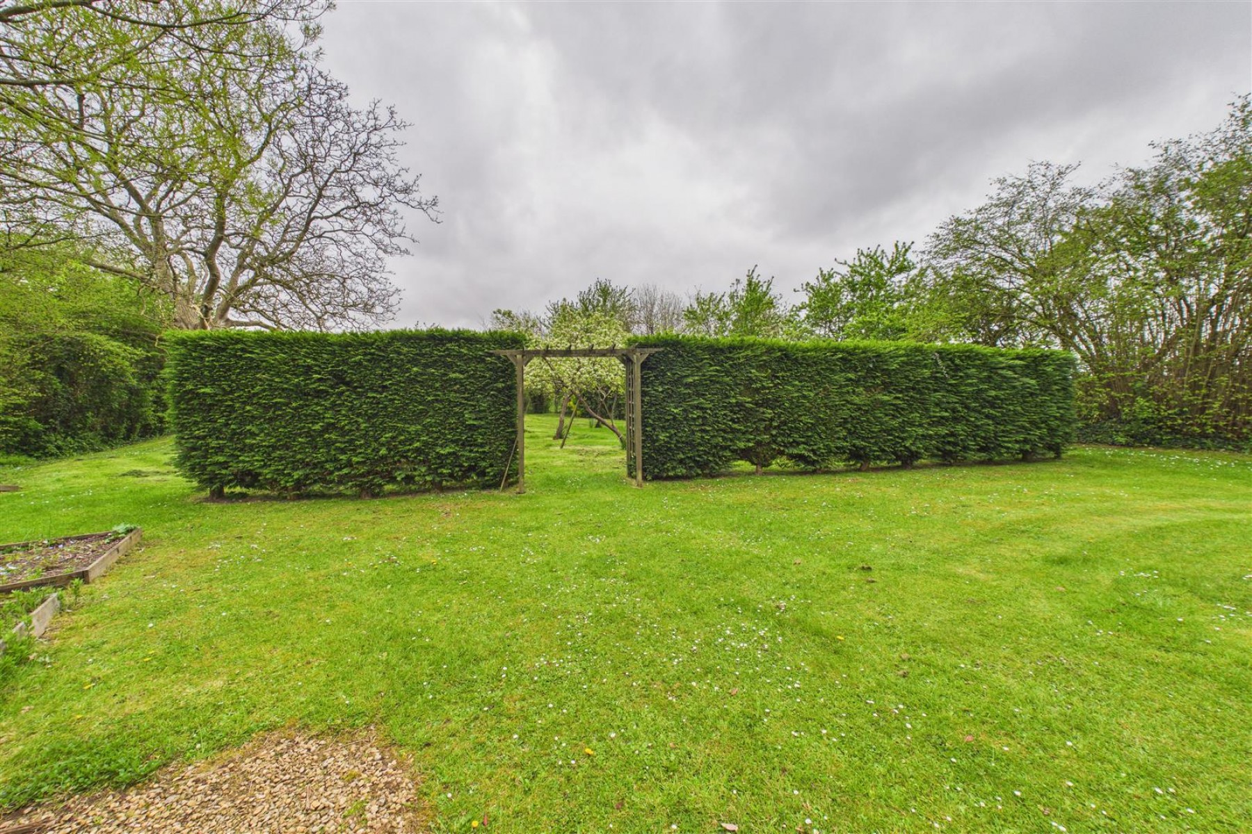 Images for HOUSE WITH POTENTIAL | BS49