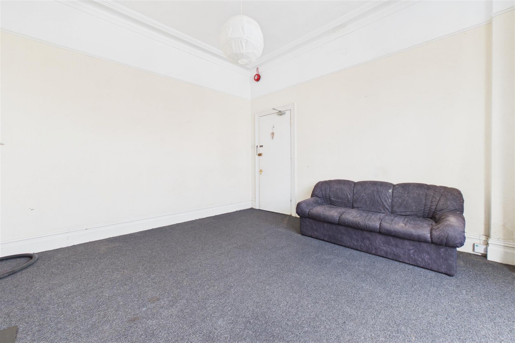 Images for 3 X FLATS | FAMILY HOME | REDLAND