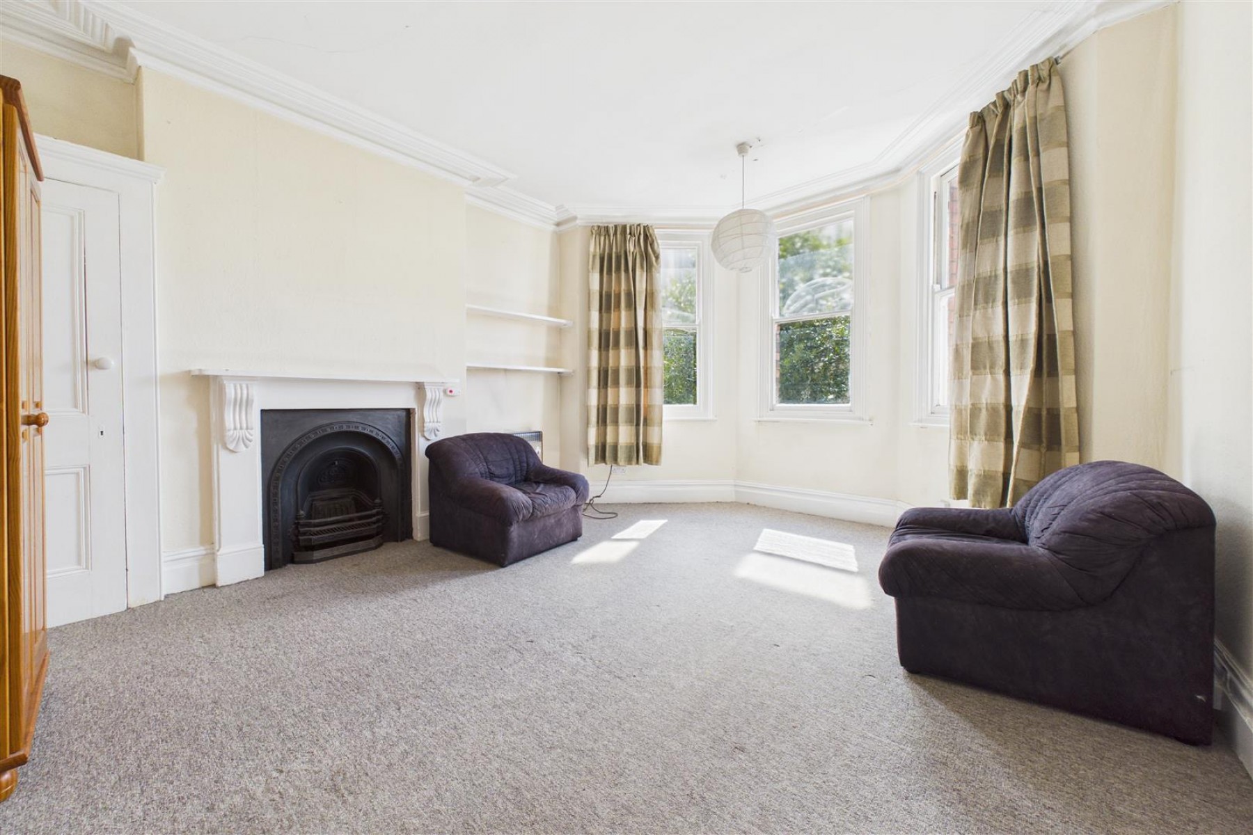 Images for 3 X FLATS | FAMILY HOME | REDLAND