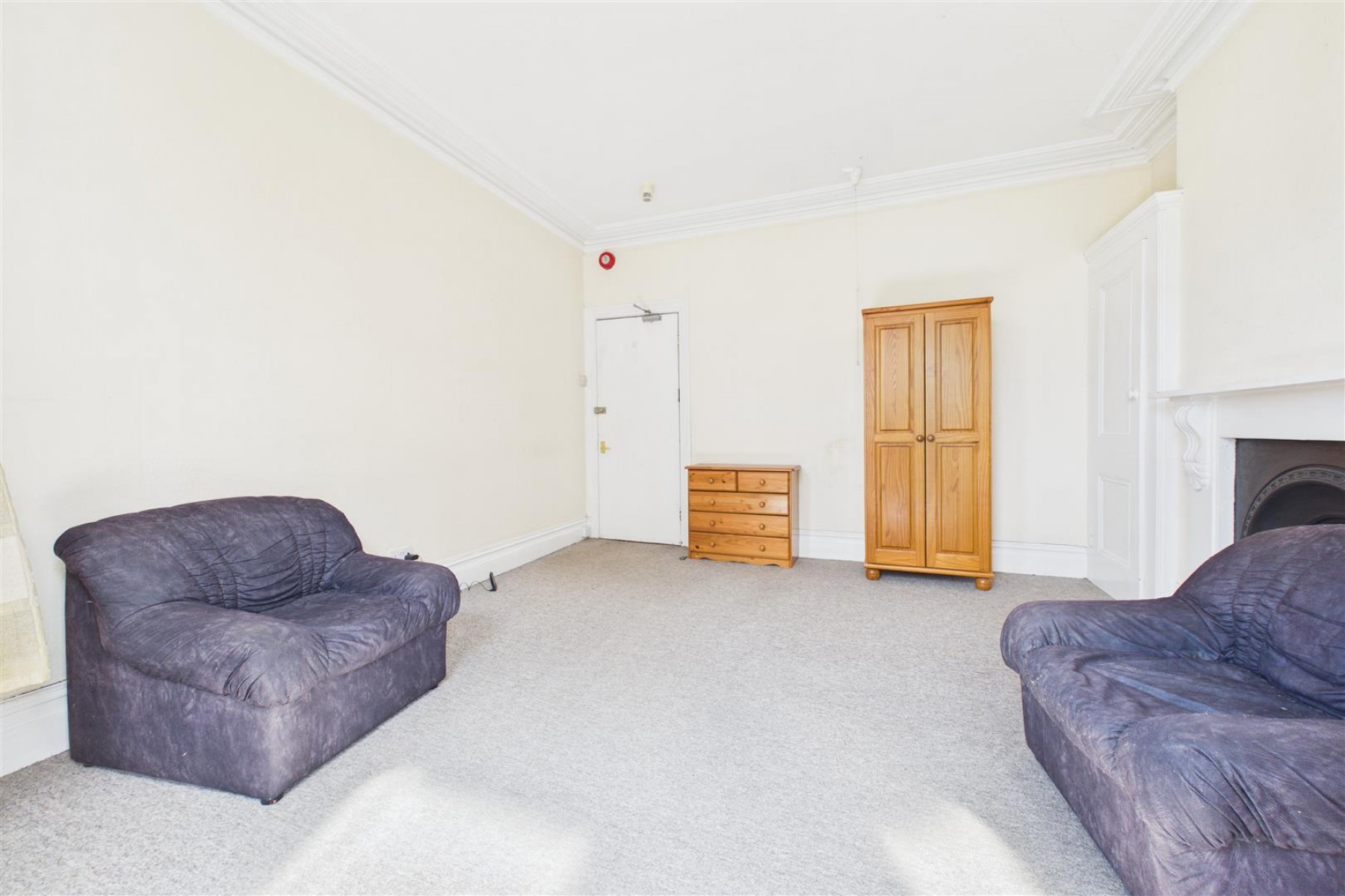 Images for 3 X FLATS | FAMILY HOME | REDLAND