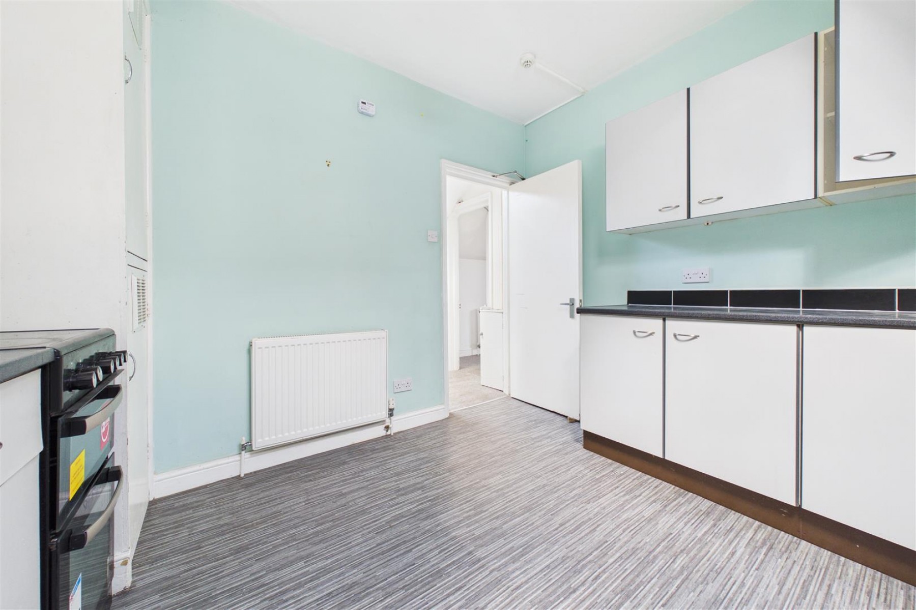 Images for 3 X FLATS | FAMILY HOME | REDLAND