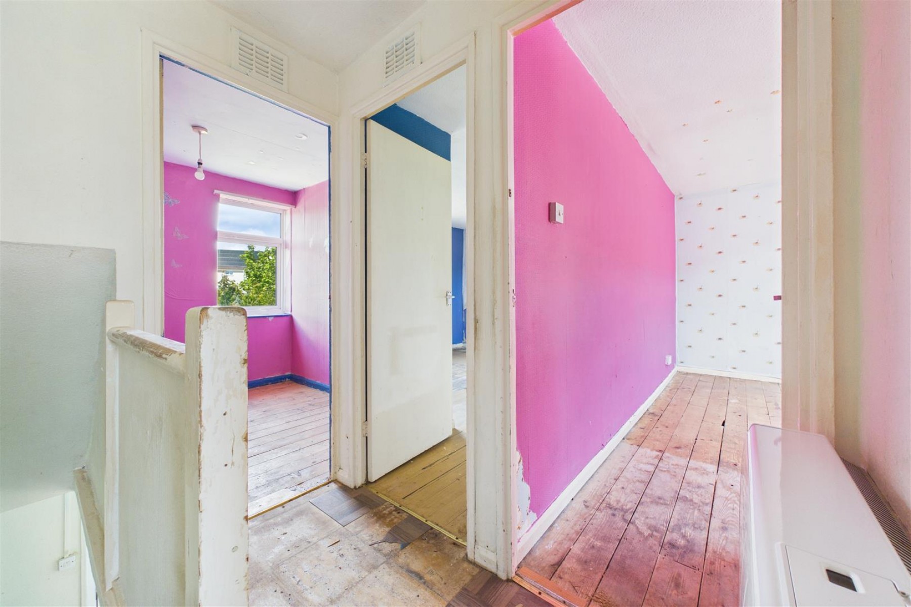 Images for CASH BUYERS ONLY | HOUSE FOR MODERNISATION