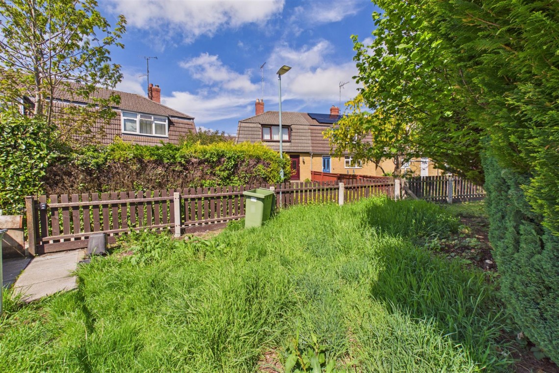 Images for CASH BUYERS ONLY | HOUSE FOR MODERNISATION