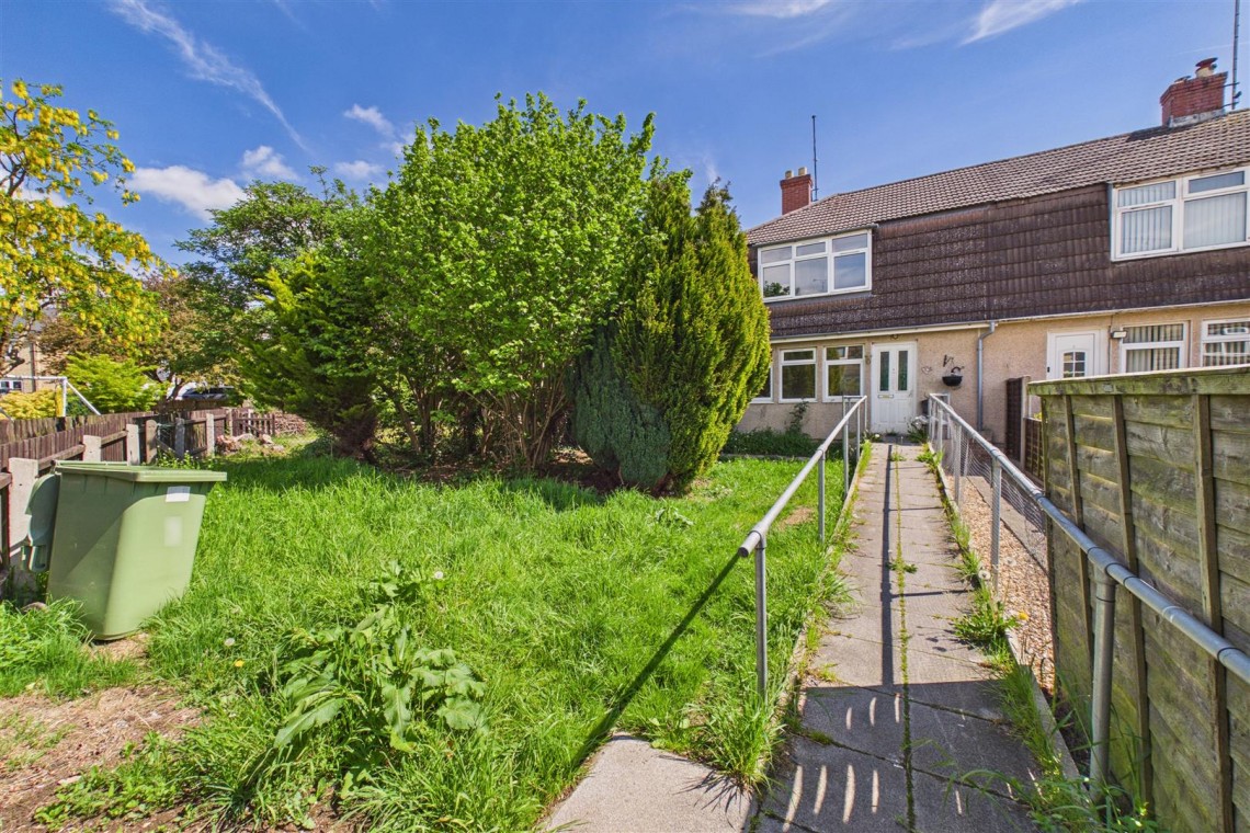 Images for CASH BUYERS ONLY | HOUSE FOR MODERNISATION