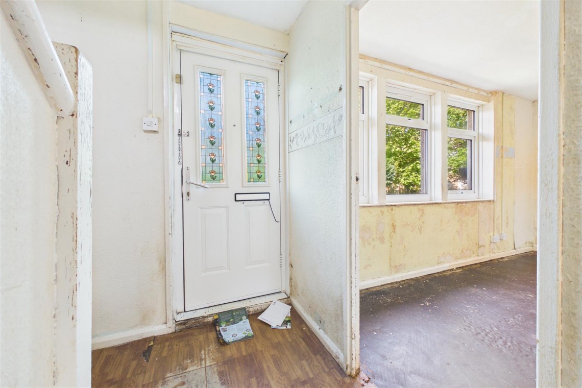 Images for CASH BUYERS ONLY | HOUSE FOR MODERNISATION