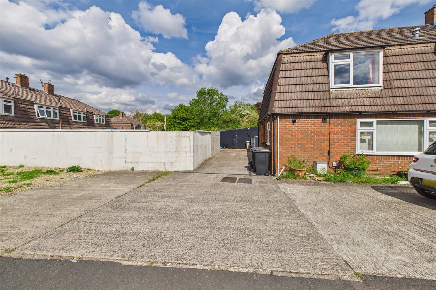 Images for GARAGE | PARKING | WORKSHOP | BS13