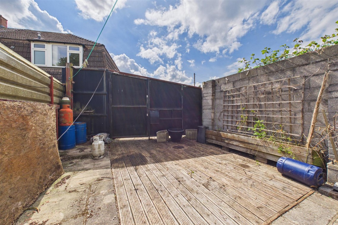 Images for GARAGE | PARKING | WORKSHOP | BS13