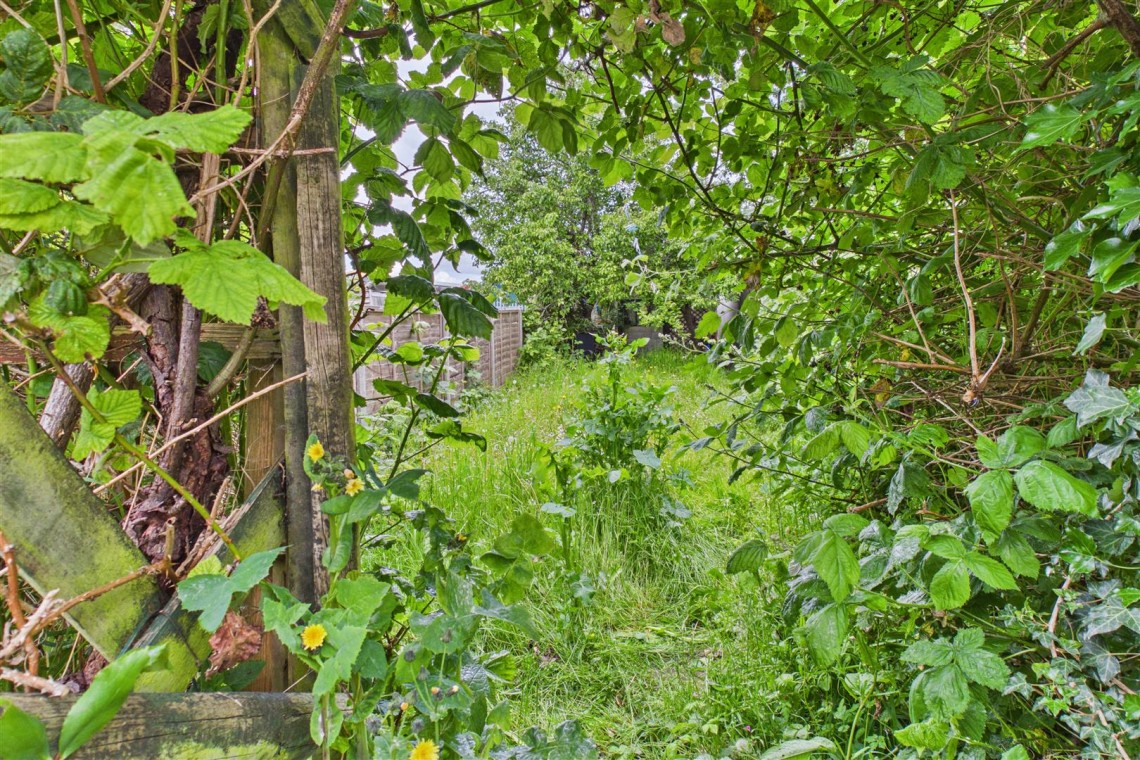 Images for HOUSE FOR MODERNISATION | FISHPONDS