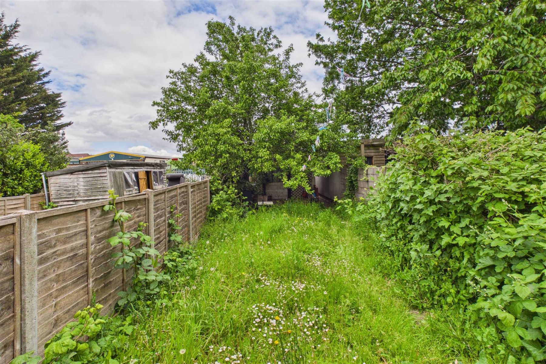 Images for HOUSE FOR MODERNISATION | FISHPONDS
